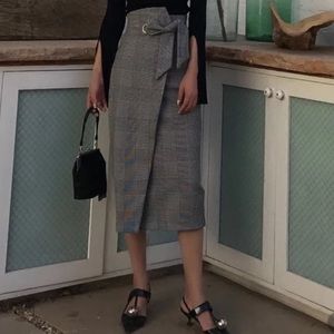 B/W Midi Skirt Size XS